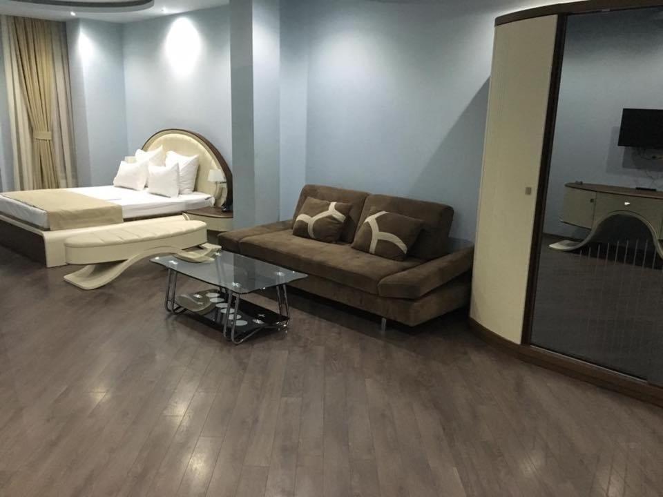 Hotel Light Palace Батуми Екстериор снимка